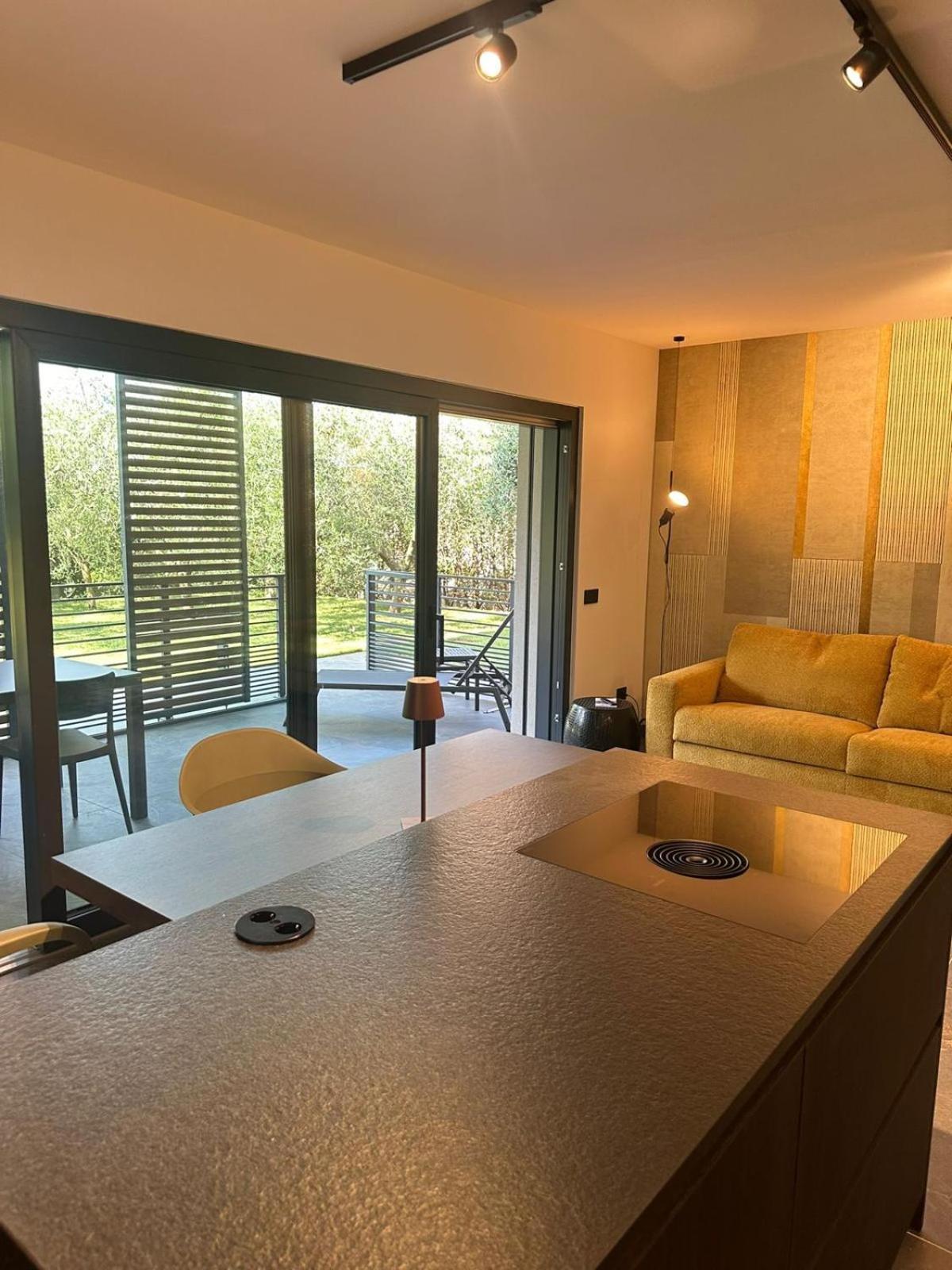 Casa 32 Loft - Garda Lake Torbole Sul Garda Extérieur photo